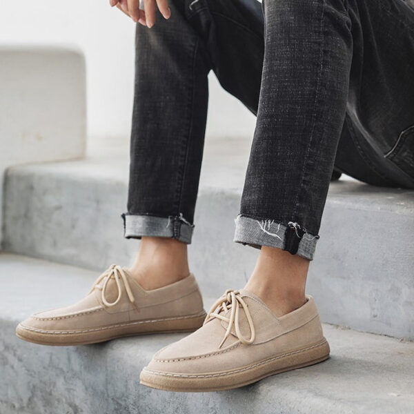 Low Cut Lace-up Trendy Casual Shoe