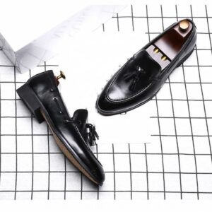 British Pointed Toe Tassel Formal Shoe – Black