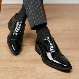 Genuine Leather Pointed Toe Formal Shoe – Shiny Black
