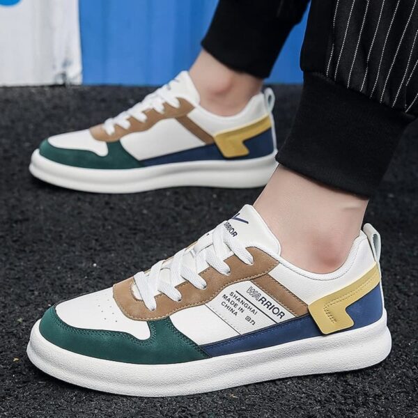 Pull Back Breathable Flat Casual Shoe