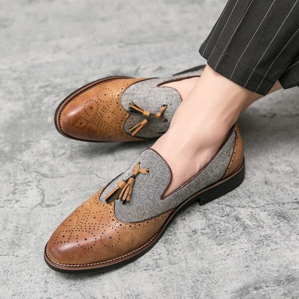 Brogue Carved Slip-on Tassel Formal Shoe