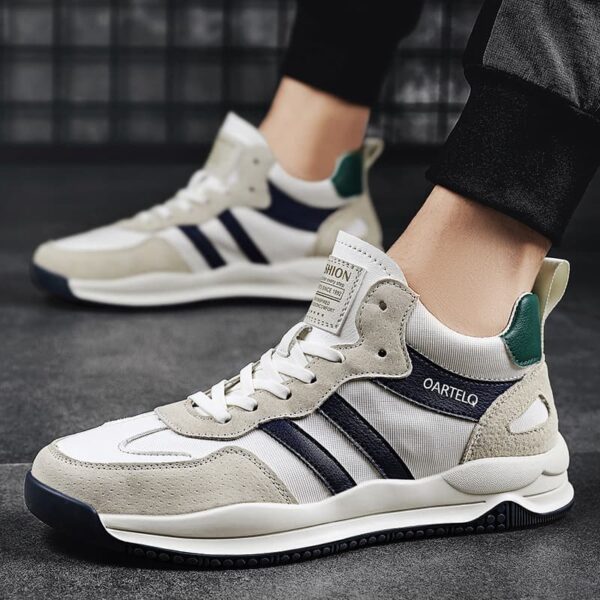 Breathable All-Match Mid-top Retro Casual Shoe - Green