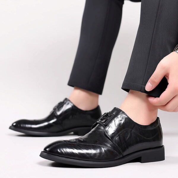 Business Class Slip-on Leather Formal Shoe - Black