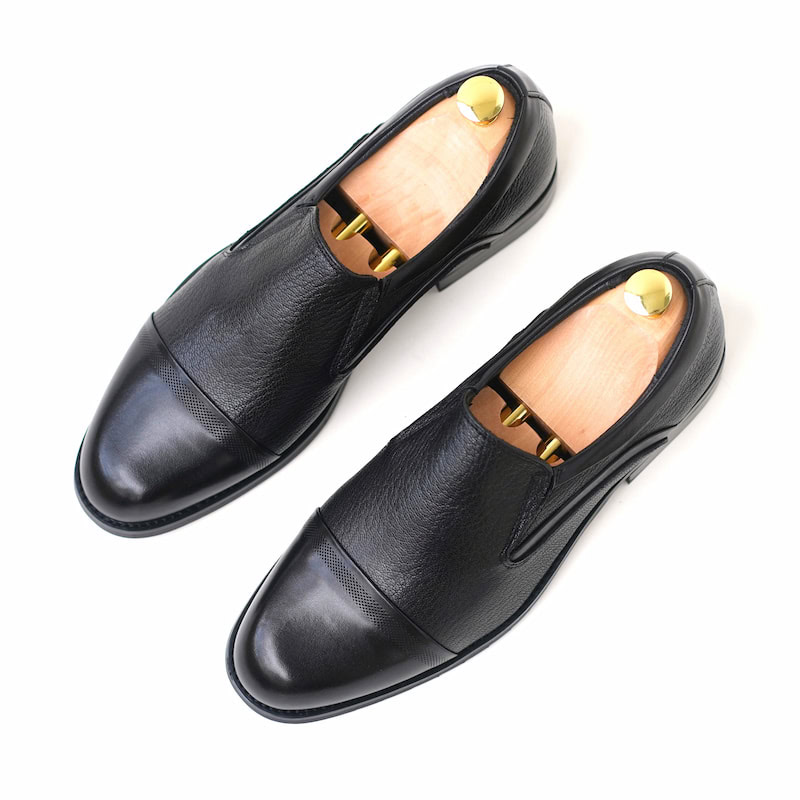 Classic Style Slip-on Leather Formal Shoe - Black