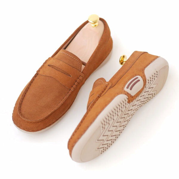 British Soft Sole Peas Loafer - Brown