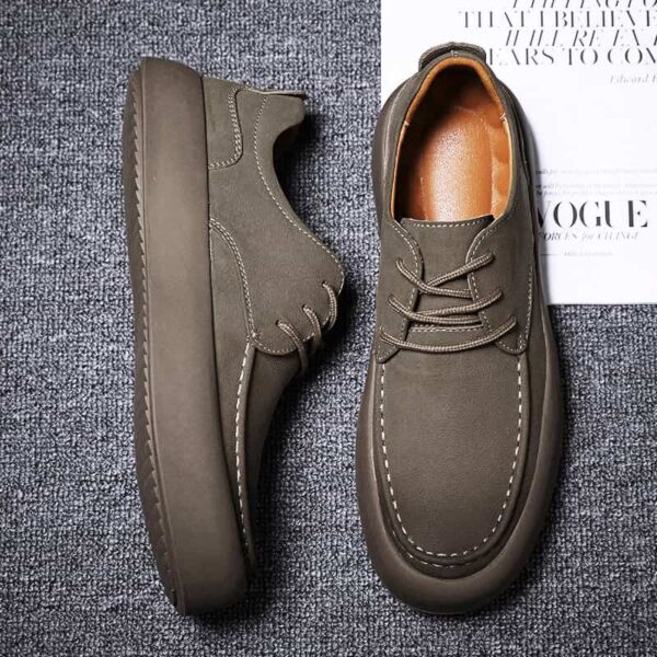 Retro Style Breathable Leather Casual Shoe - Khaki