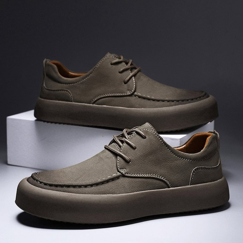 Retro Style Breathable Leather Casual Shoe - Khaki