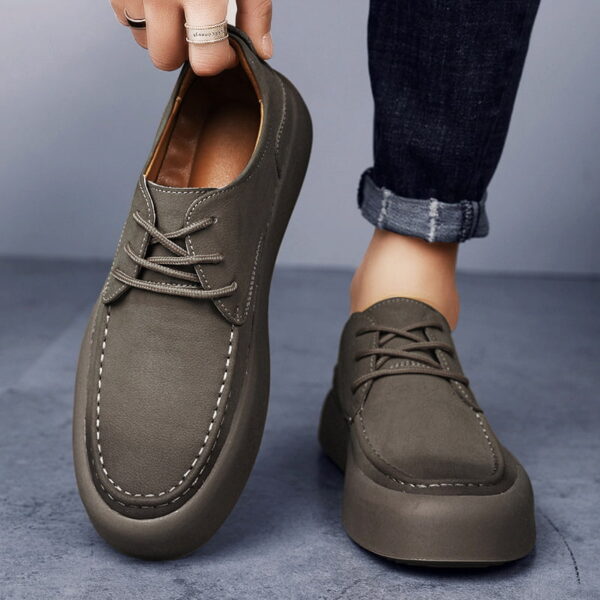 Retro Style Breathable Leather Casual Shoe - Khaki