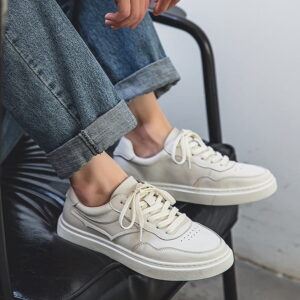 Classic Retro Style Leather Casual Shoe – White