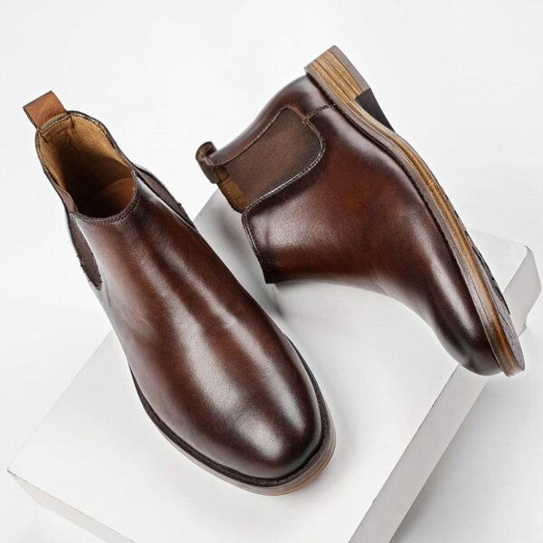 Round Toe Mid-top Leather Chelsea Boot - Brown