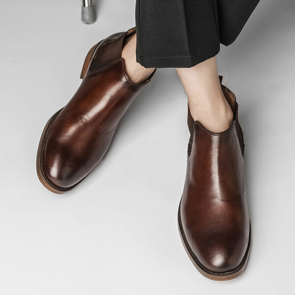 Round Toe Mid-top Leather Chelsea Boot - Brown