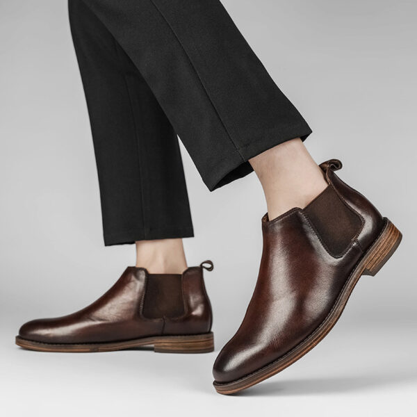 Round Toe Mid-top Leather Chelsea Boot - Brown