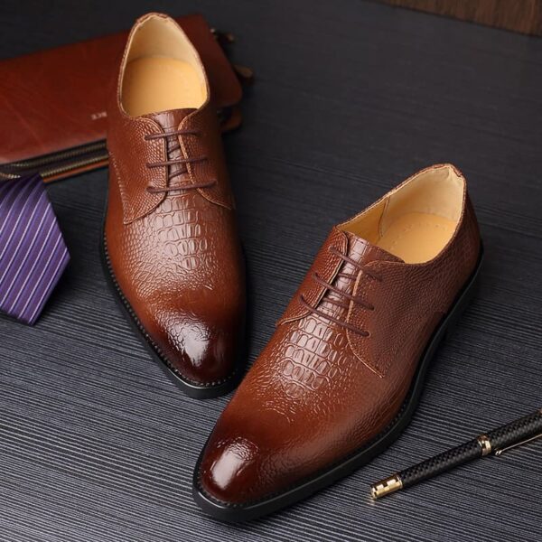 Crocodile Pattern Lace-up Formal Shoe - Brown