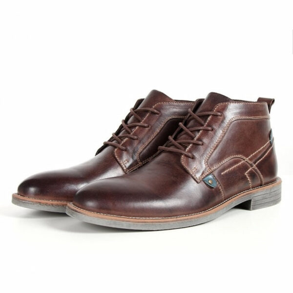 Retro Style Rubbed Leather Martin Boot - Coffee