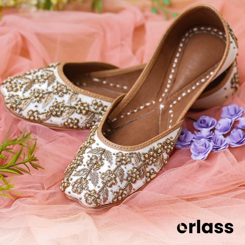 Orlass Dove Ethnic Artifice Jutti - White