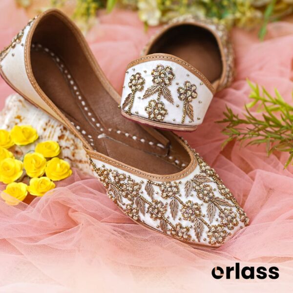 Orlass Dove Ethnic Artifice Jutti - White