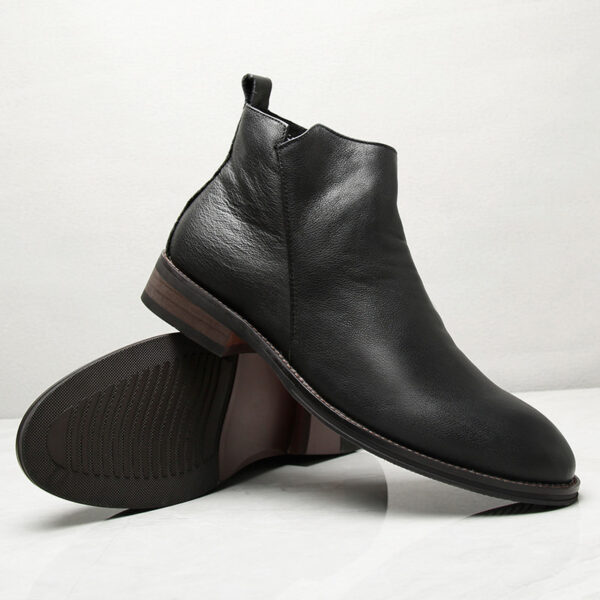 Retro Style Side Zipper Leather Chelsea Boot - Black