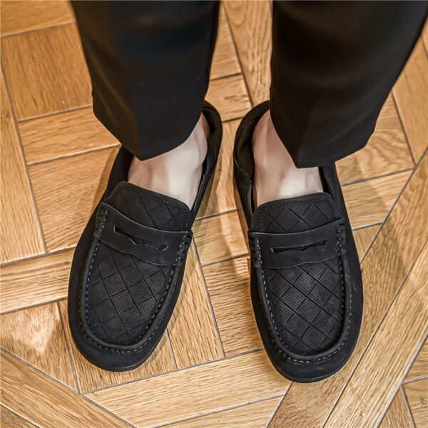 Round Head Lightweight Leather Penny Loafer - Black