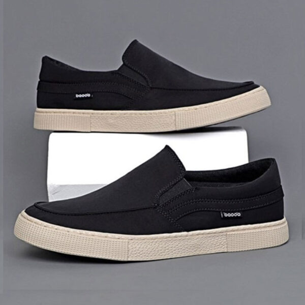 Classic Retro Versatile Soft Canvas Loafer - Black