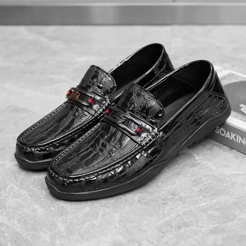 Spring Trend Pattern Leather Fancy Loafer - Black