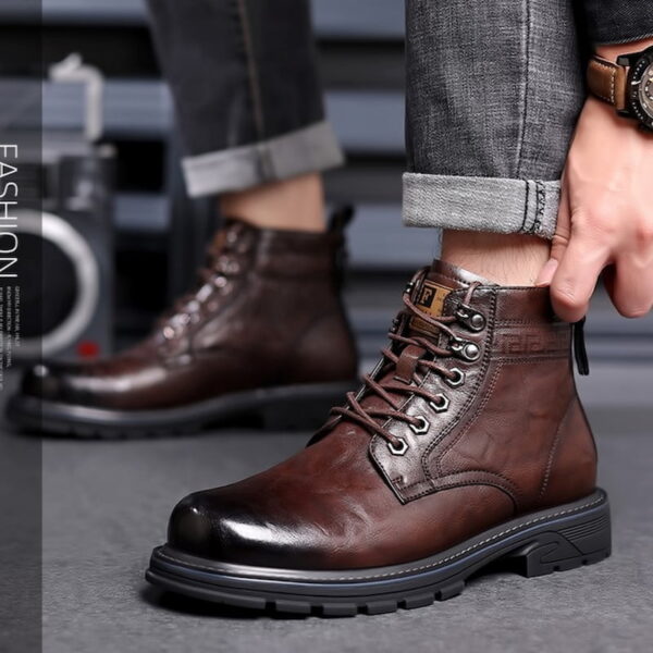 Winter Trend Zipper Tooling Martin Boot - Brown