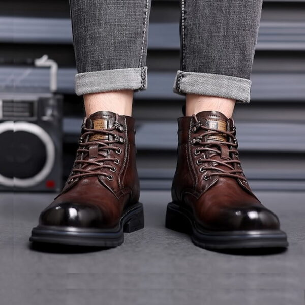 Winter Trend Zipper Tooling Martin Boot - Brown