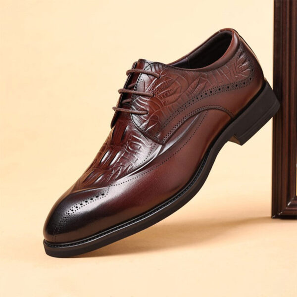 Business Class Pattern Leather Formal Shoe - Brown