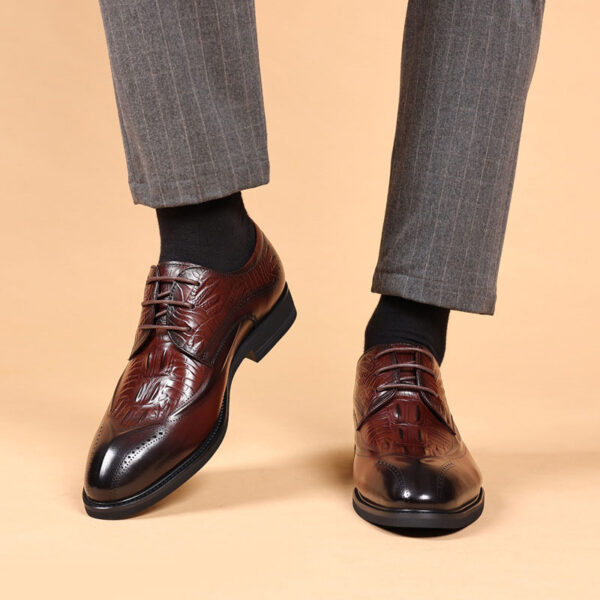 Business Class Pattern Leather Formal Shoe - Brown