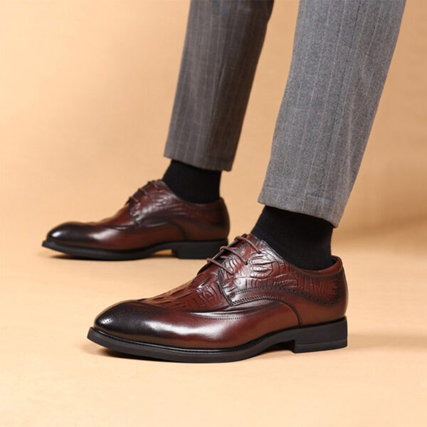 Business Class Pattern Leather Formal Shoe - Brown