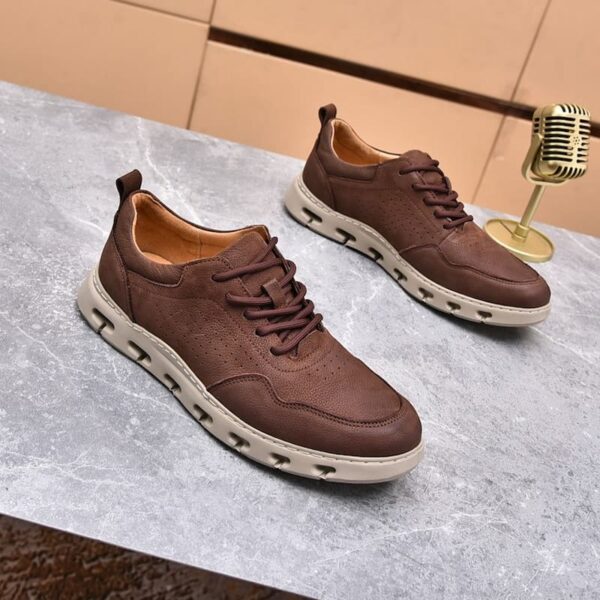 Foreign Trade Lightweight Leather Casual Shoe - Brown