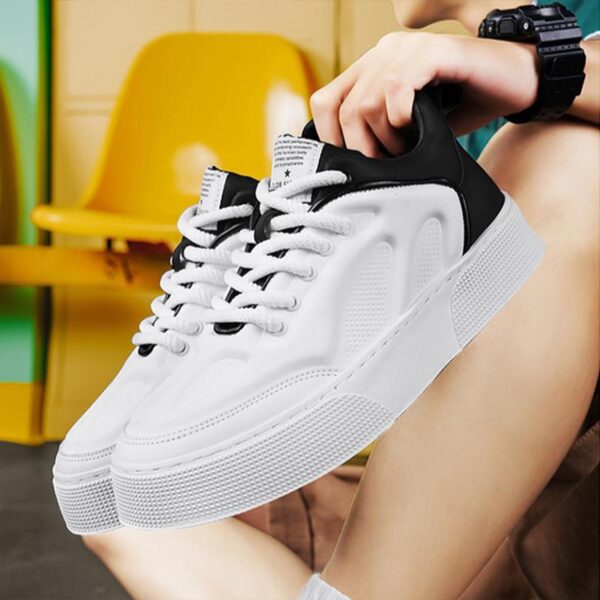 Spring Trend Non-slip Versatile Casual Shoe - White Black