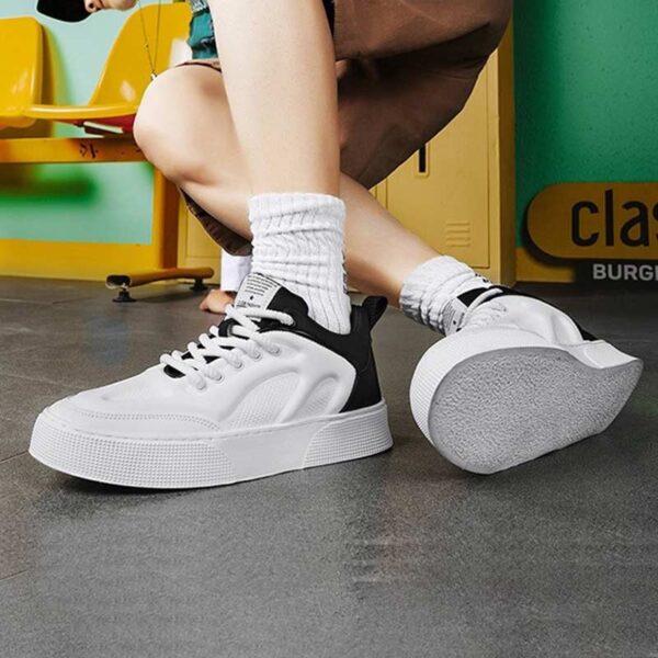 Spring Trend Non-slip Versatile Casual Shoe - White Black