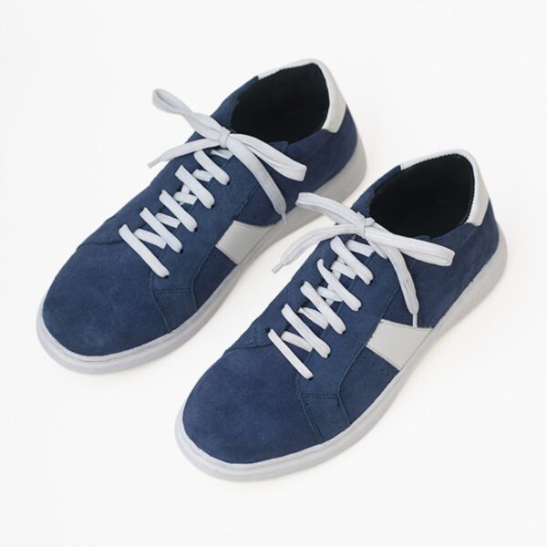 European Retro High-end Leather Casual Shoe - Blue