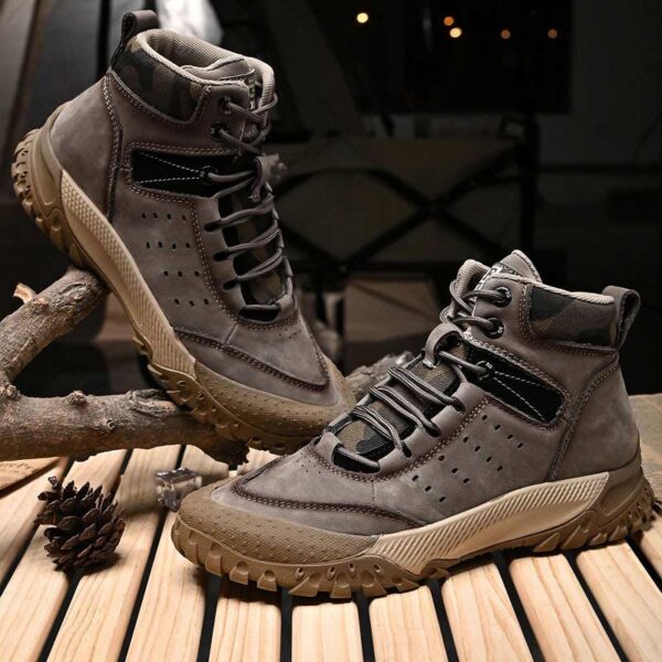 Retro Style Mid-top Leather Hiking Casual Shoe - Brown