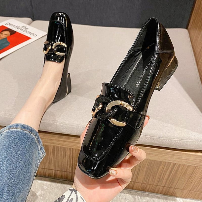 British Style Versatile Soft Heel Loafer - Black