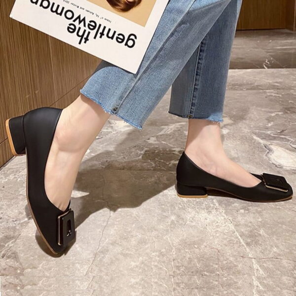 British Trend Square Buckle Heel Pump Shoe - Black