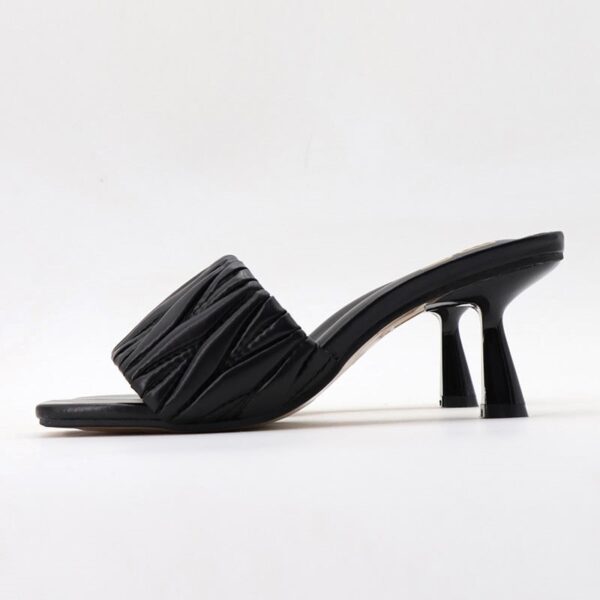 Cross Border Soft Naive High Heel - Black