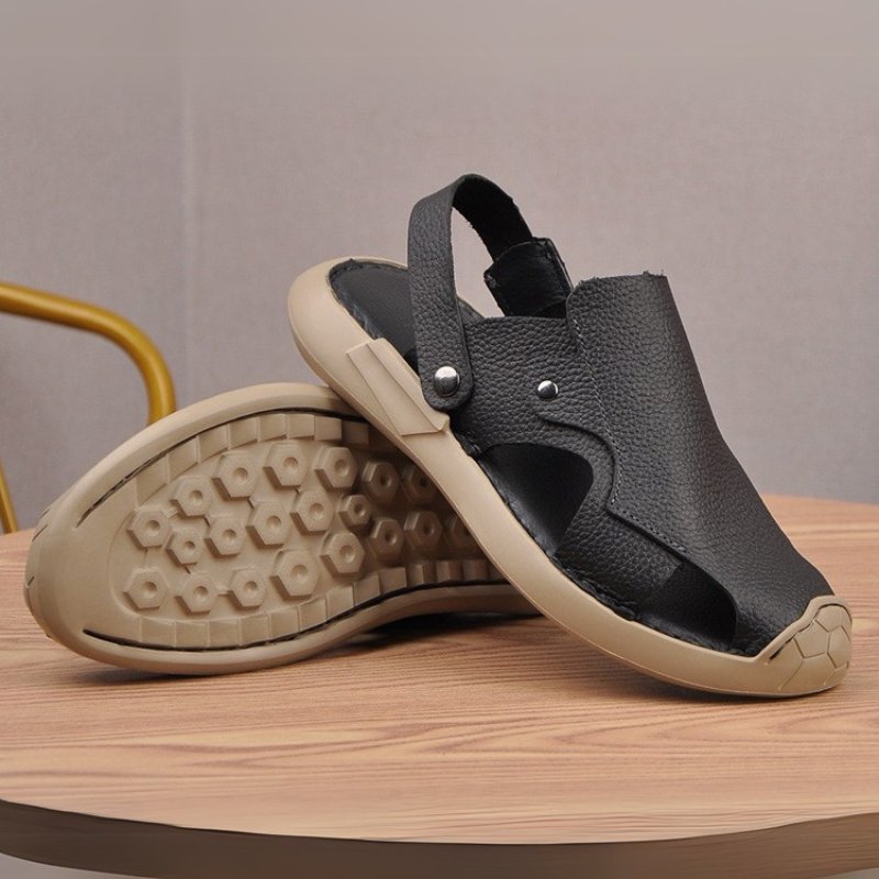 Foreign Trend Soft Lightweight Leather Sandal - Black