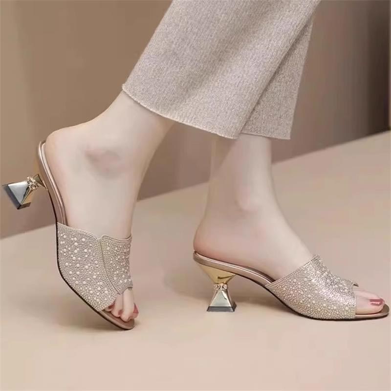 French Style Rhinestone Outdoor Mid Heel - Golden
