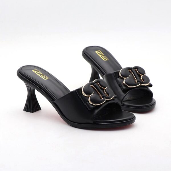 Round Toe Comfortable Versatile High Heel - Black