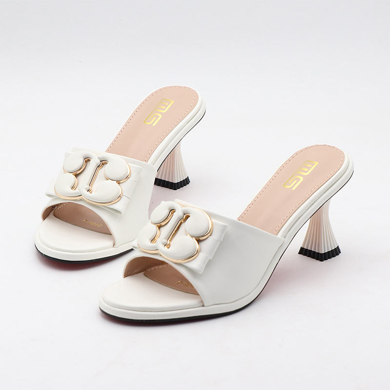 Round Toe Comfortable Versatile High Heel - White