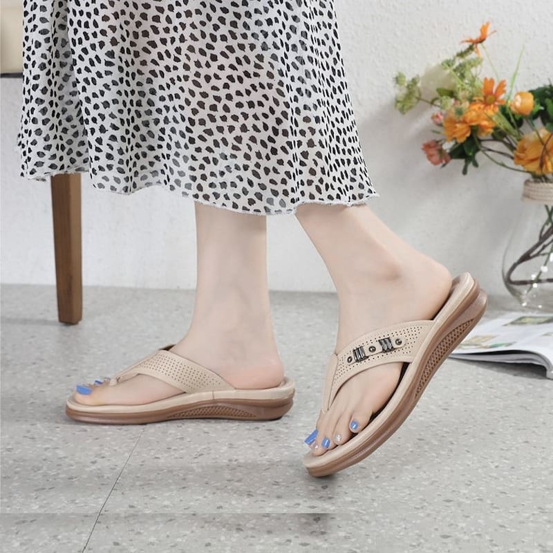 Soft Bottom Leisure Flip-flop Sandal - Beige