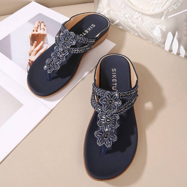 Soft Bottom Versatile Flower Beaded Sandal - Navy Blue