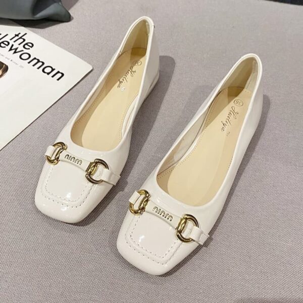 Square Toe Glossy Fancy Heel Pump Shoe - White