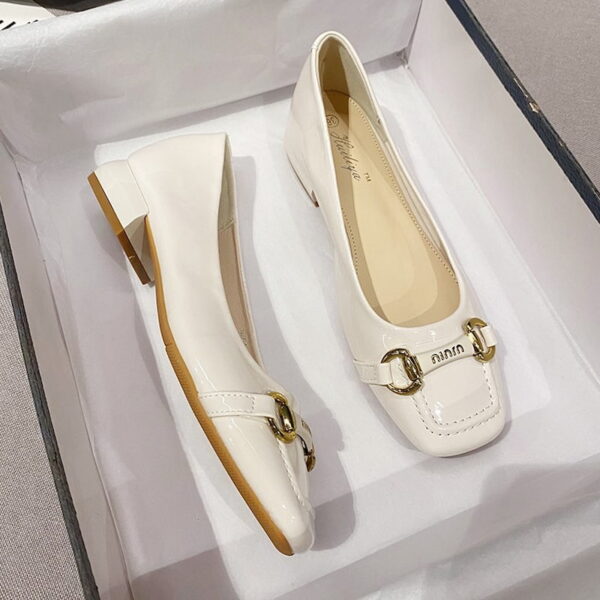 Square Toe Glossy Fancy Heel Pump Shoe - White