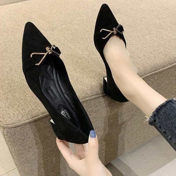 Versatile Fancy Buckle Mid-Heel Pump Shoe - Black