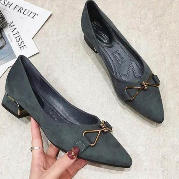 Versatile Fancy Buckle Mid-Heel Pump Shoe - Blue