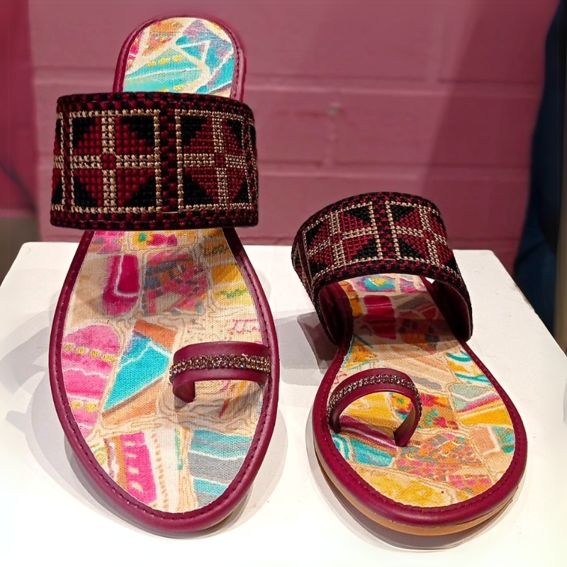 Orlass Ethnic Thick-soled Sandal - Maroon