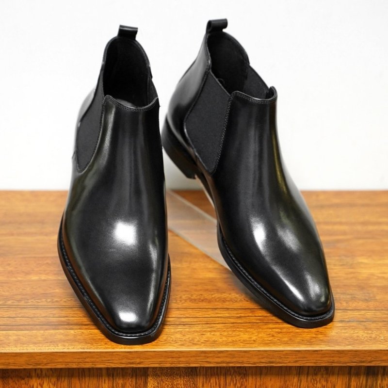 Korean All Match Retro Pointed Toe Chelsea Boot - Black