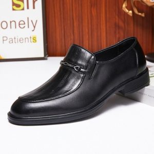 Embossed Leather Pointed Slip-on Formal Shoe – Black